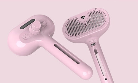 Self-Cleaning Grooming Comb with Mist